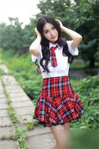 精选小说重生八零：被九个女儿团宠了