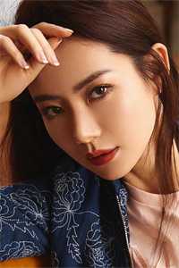 冒牌皇帝，三宫六院齐上阵