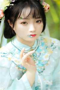 穿成炮灰？我带全家走上人生巅峰短篇(唐雪青唐十八)_(穿成炮灰？我带全家走上人生巅峰短篇)完整版免费阅读