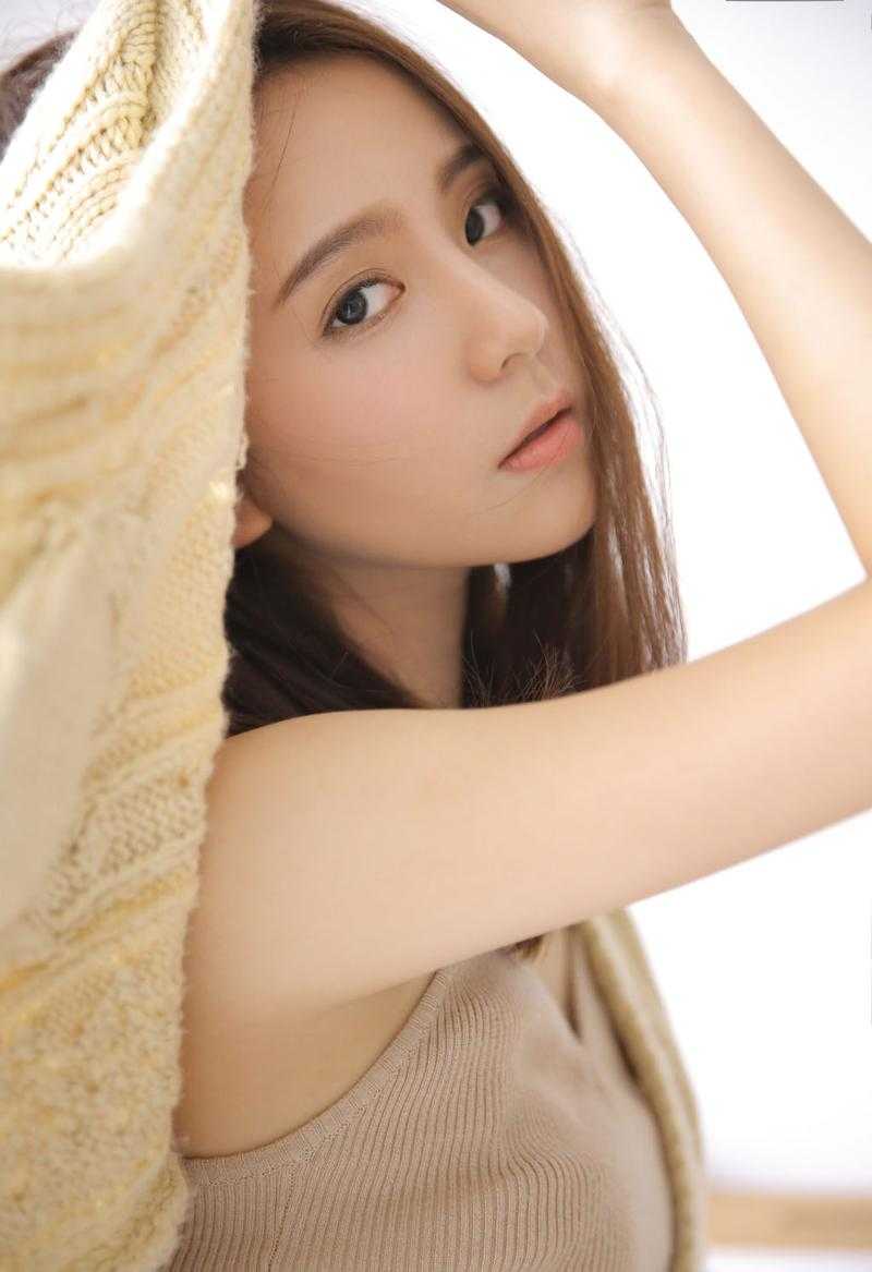 王爷的炮灰小通房，她扶肚找来了(苏柒柒江徇)_《王爷的炮灰小通房，她扶肚找来了》全章节免费在线阅读