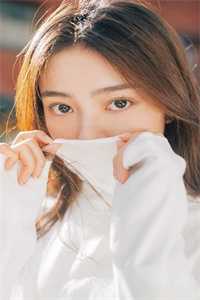 军婚夜，病弱美人被首长按墙诱吻
