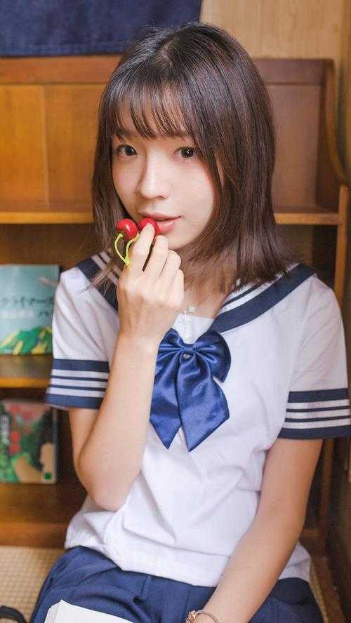 女帝被迫闭关，无奈为她执掌江山