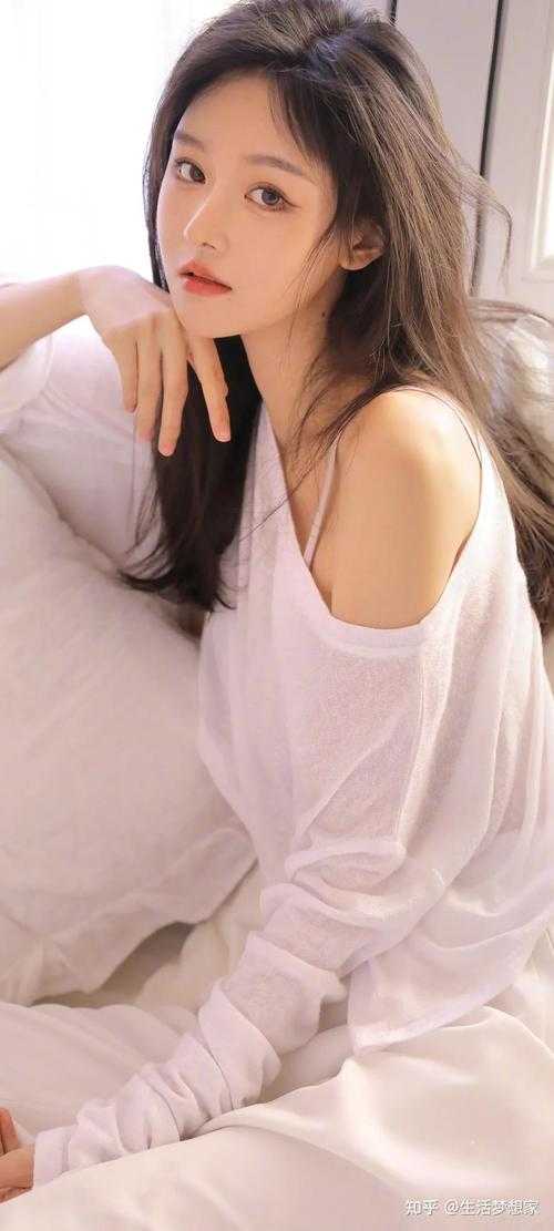 协议结婚：婚后霸总每天求贴贴！