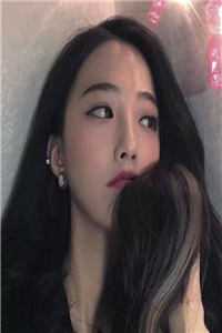炮灰女配她成了团宠