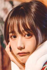 小山沟里的女人