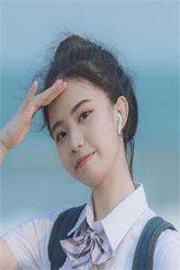 重生八零：被九个女儿团宠了