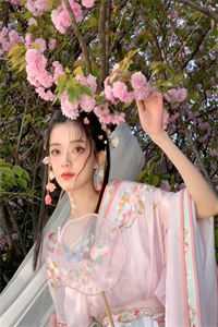 口蜜腹剑：扮演游戏进行中谢景淮许雾全集免费阅读_(口蜜腹剑：扮演游戏进行中)全章节在线阅读