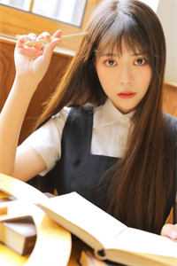 秦逸霖唐钰珺