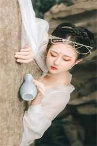 当主母十年无子，嫁东宫一夜多胎