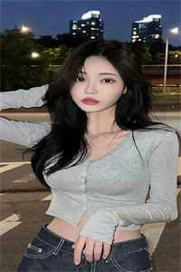 穿成恶毒女配我陪大佬东山再起小说