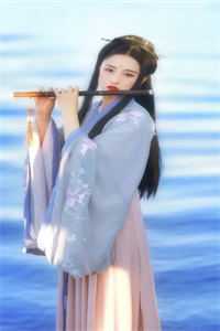 穿书女配：她成了全家的小太阳