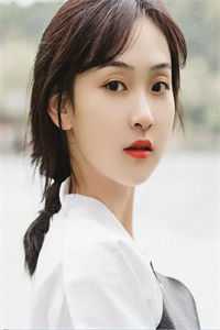 以家人之名：我的女鹅是校花