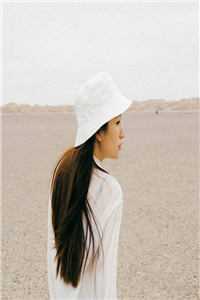 兽世万人迷：盲盒开出一个纯人类