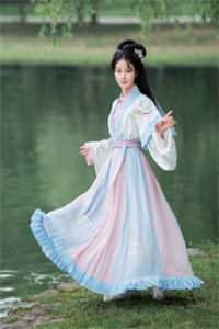 嫡女重生：权臣的掌心宠