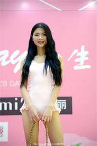 新婚夜被夫君下毒，女战神她不忍了