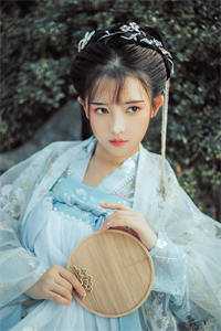 秦峰李国强(港片：只要胆子大，猛鬼放产假)_港片：只要胆子大，猛鬼放产假完结版在线阅读
