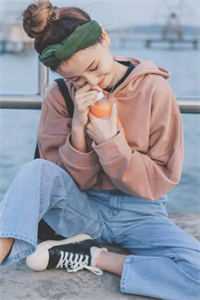 开局惩戒主角他妈,女主们坏掉了九刀123