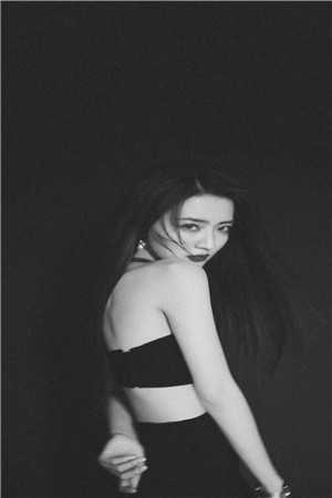 总裁妻子装穷骗我
