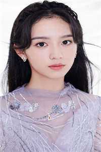 老公和女儿被烧死后，我嘴角压不住笑