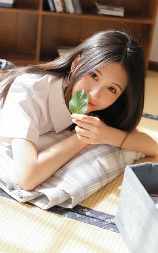 等夏夜余温相拥