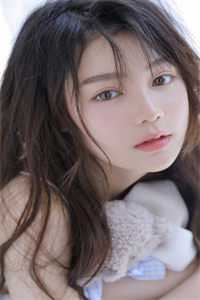 活成前任白月光后，她桃花朵朵开