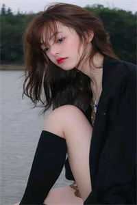 你敢断她财路？她背后有地下大佬！(乔星叶乔容川)精彩小说_《你敢断她财路？她背后有地下大佬！》全集免费在线阅读