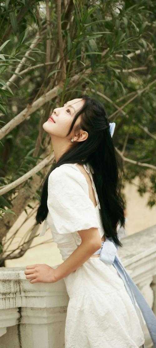 囚爱，霸道权臣诱娇婢女
