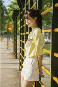 重生后，真少爷回村带妻女发家致富