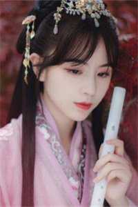 把孩子送去孤儿院后，夫人谋划总裁家产