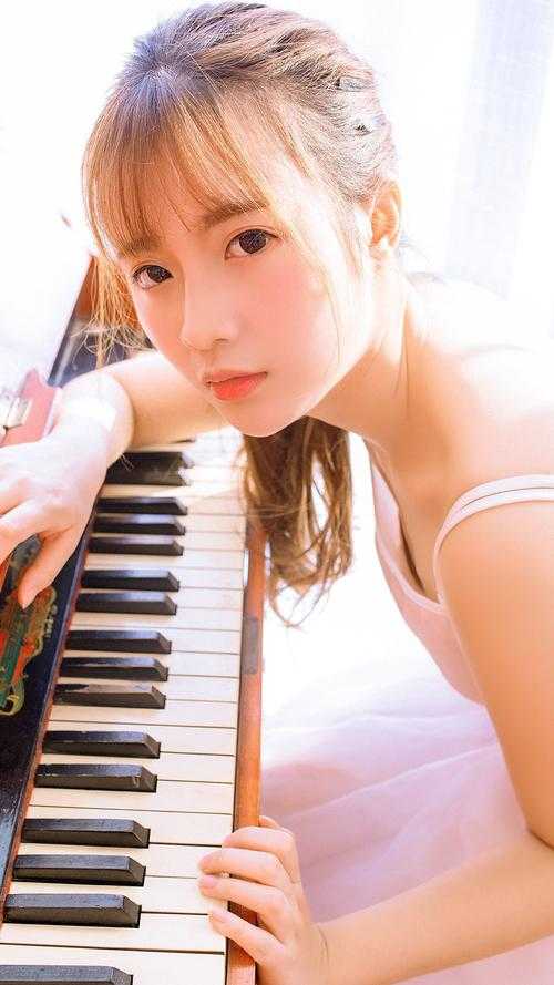 美女退后，让我来！