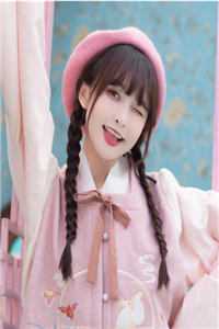 青山如黛草如烟.