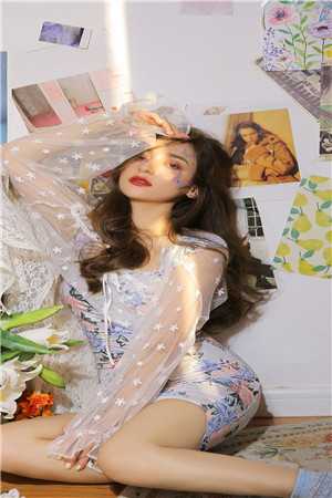 嫁给妖王后，捉妖师哥哥疯了
