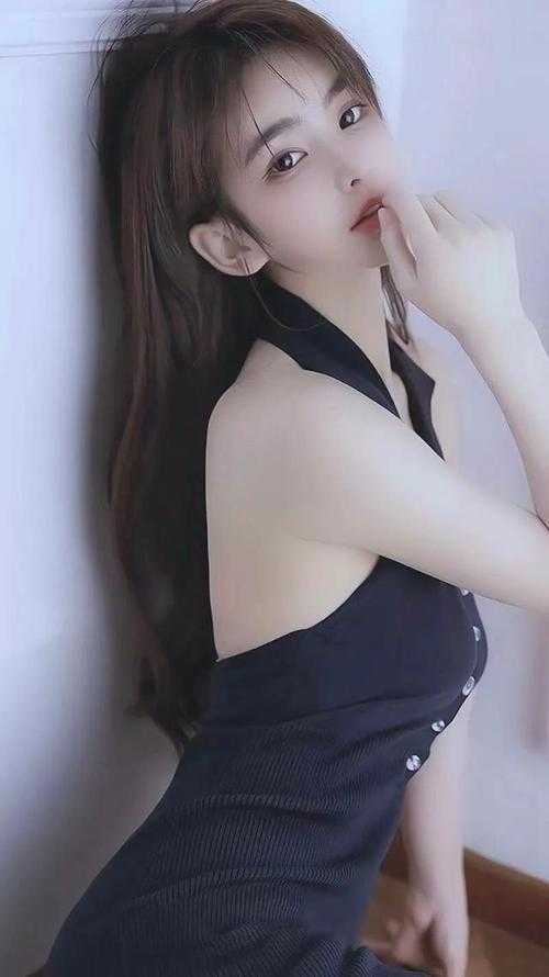 被青梅竹马骗做了皇后