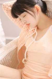女帝失忆后被逛青楼的死对头找到
