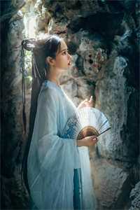 女友在系统里废掉我，她后悔了林江月楚盛完本小说阅读_完结好看小说女友在系统里废掉我，她后悔了林江月楚盛
