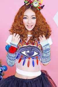 穿到五年后，渣男前夫跪地叫婶