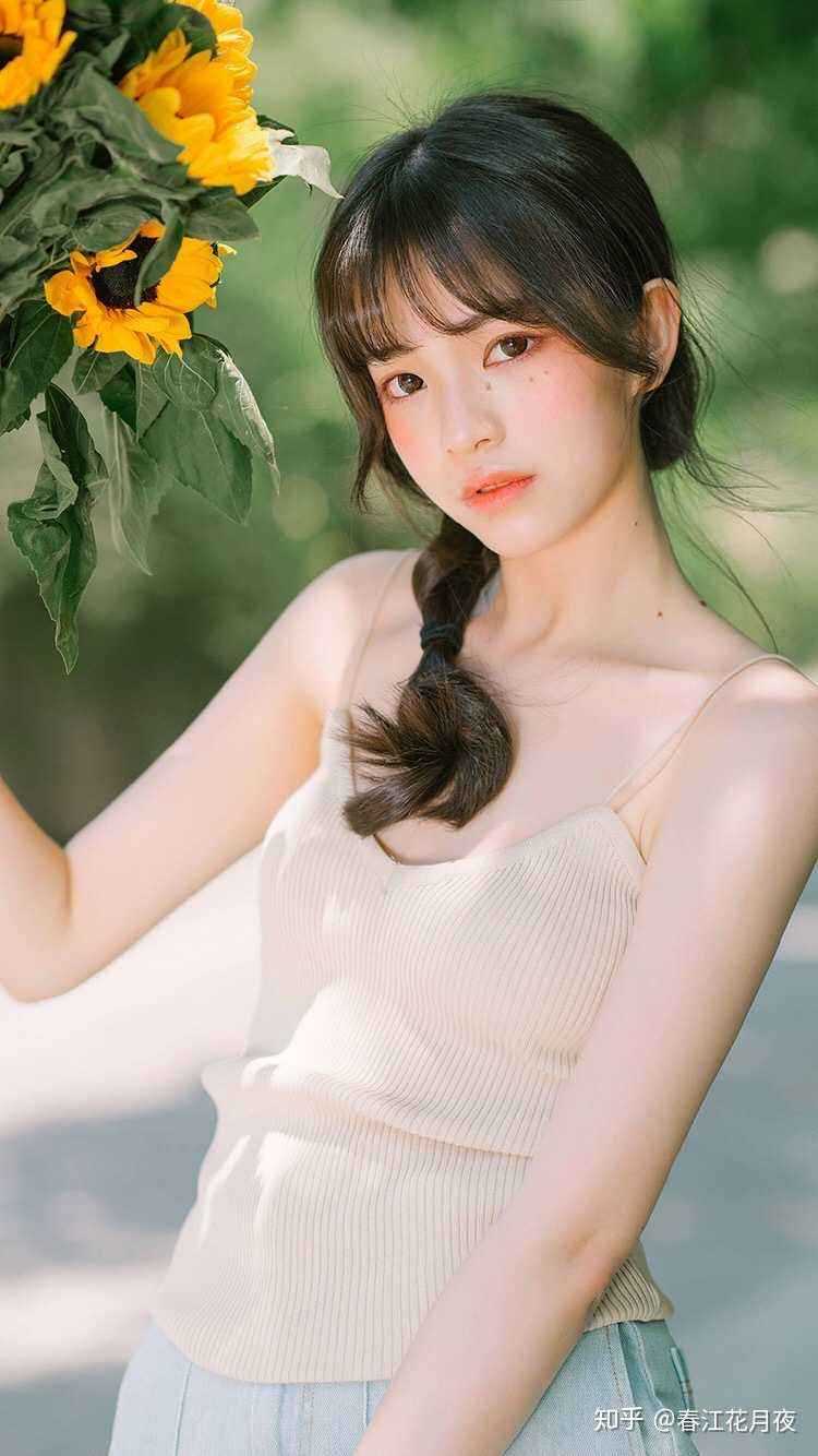 华丽逆袭，她成了冰山美人