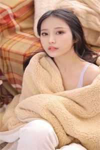 穿成三岁小暴君的娘？我直接摆烂