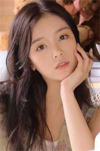 女儿生病，老公养的怀孕女大送来花圈