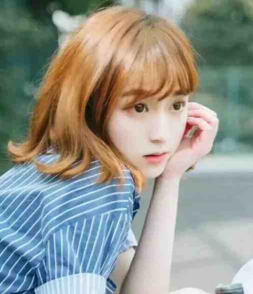 晚慕星雨人不离