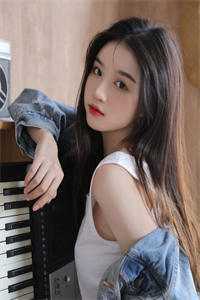 男友和白月光求婚后，我嫁给他死对头