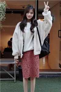 女儿被三个徒儿嫁给绝嗣老龙王后