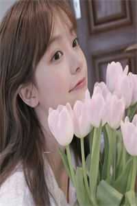 退婚日：皇叔掐腰逼我摘凤冠改嫁