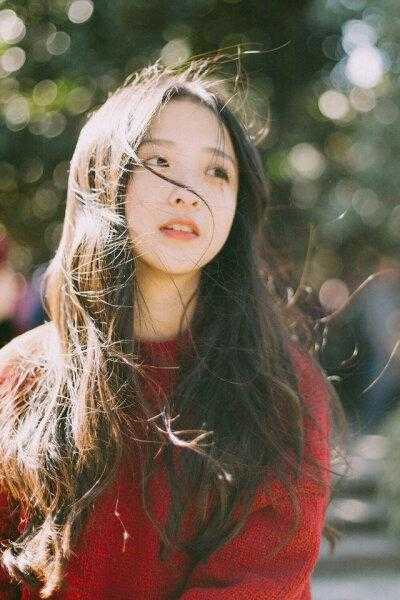 慕容成玉南宫雪见《女皇成长手册》_慕容成玉南宫雪见全集在线阅读