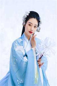 农家童养媳小说（白小菀谢君谦）全文免费阅读无弹窗大结局_白小菀谢君谦（农家童养媳白小菀谢君谦免费阅读）最新章节列表_笔趣阁（白小菀谢君谦）