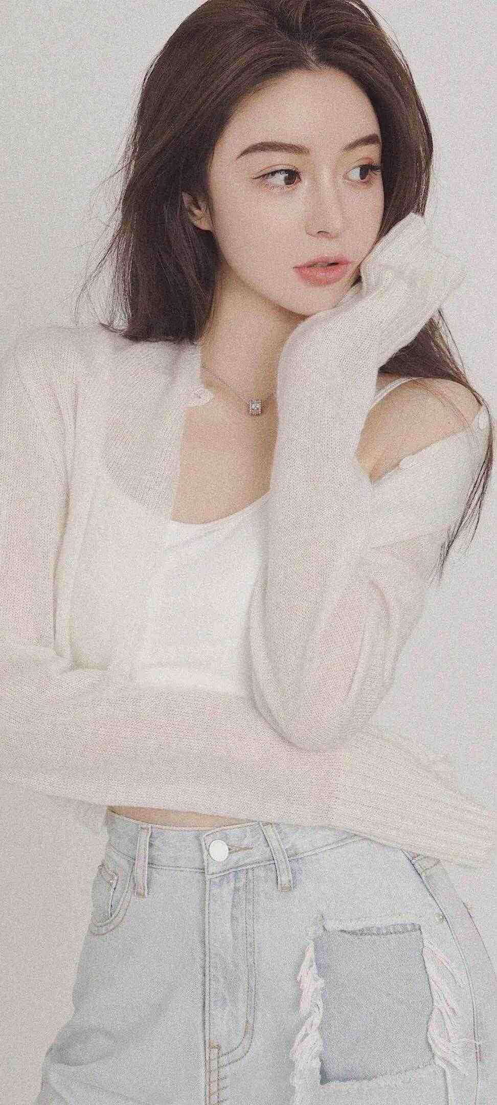 《被拉去当替身？我靠绝世名曲转正了》苏明黎若_《被拉去当替身？我靠绝世名曲转正了》全章节免费在线阅读