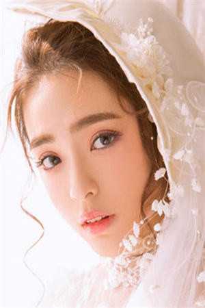 晏西晏文文摆烂后，女配她成了团宠_(晏西晏文文)全文免费在线阅读