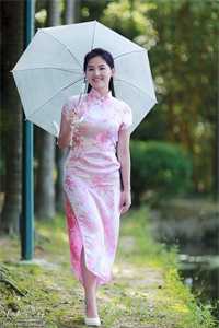凌峰白云宗(系统太宠了，变着花样给奖励)_(系统太宠了，变着花样给奖励)全章节免费在线阅读