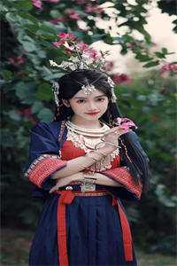裴思笛青羽(疯批太子妃重生上位指南)_疯批太子妃重生上位指南热门小说