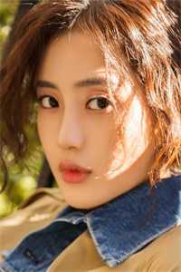 柳玉婷柳妍妍穿越丧父，她靠医术逆袭吊打反派阅读全集最新热门小说_(柳玉婷柳妍妍)最新章节在线阅读